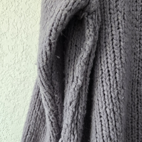 Free People M Purple Chunky Knit Pullover Sweater - Picture 5 of 7